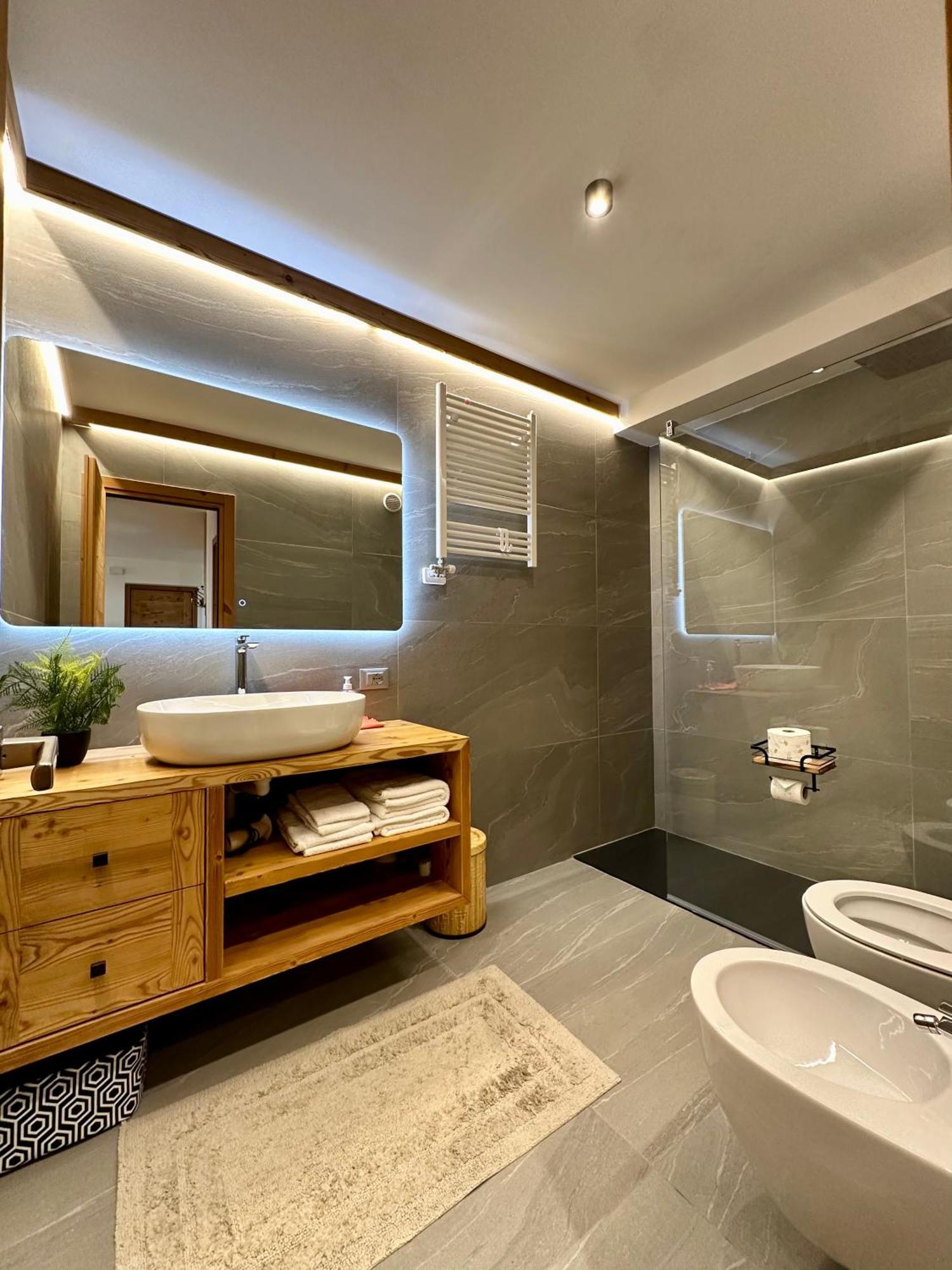 Cozy Bilocale Apartment Breuil-Cervinia Ngoại thất bức ảnh